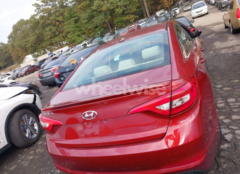 Photo 16 of 2015 Hyundai Sonata SE (VIN 5NPE24AF1FH119794)