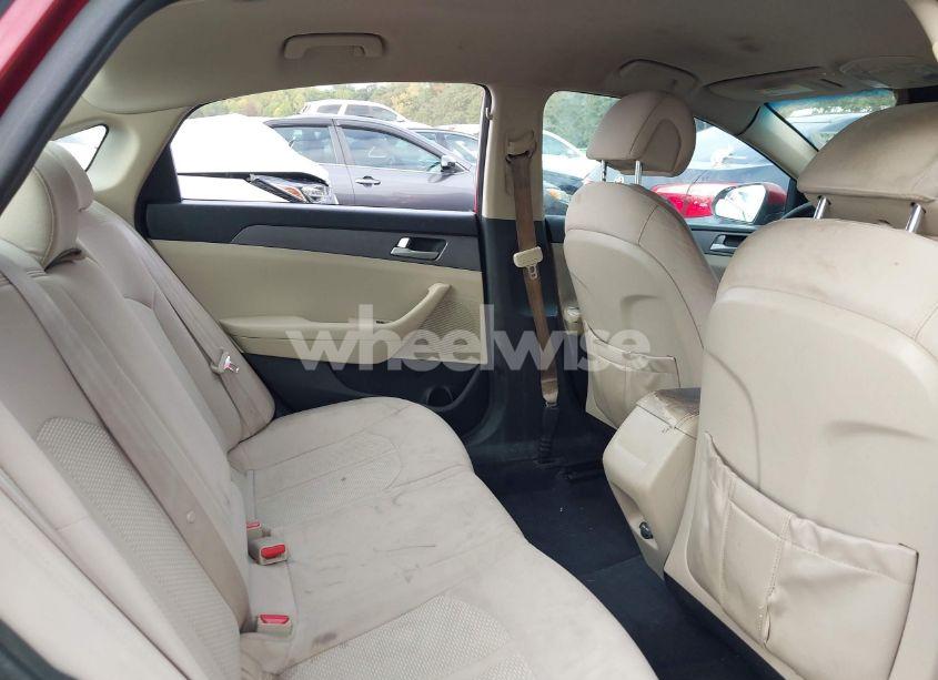 Photo 8 of 2015 Hyundai Sonata SE (VIN 5NPE24AF1FH119794)