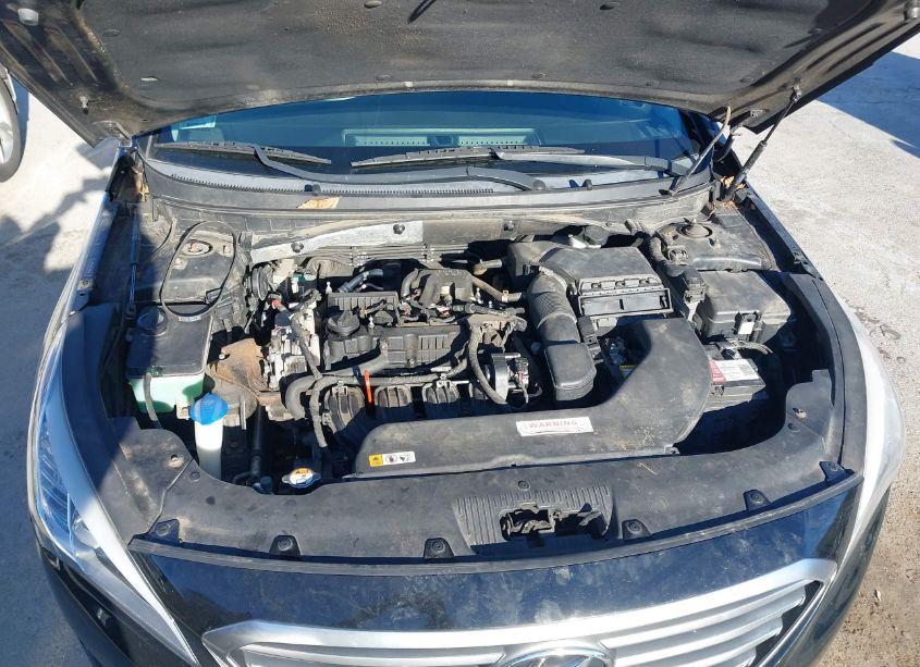 Photo 10 of 2015 Hyundai Sonata SE (VIN 5NPE24AF1FH155761)