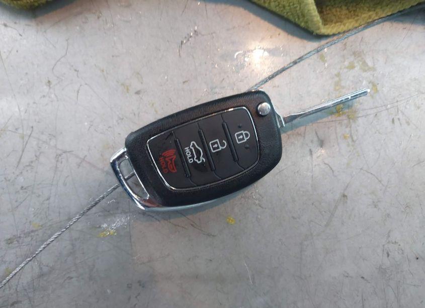 Photo 11 of 2015 Hyundai Sonata SE (VIN 5NPE24AF1FH158725)