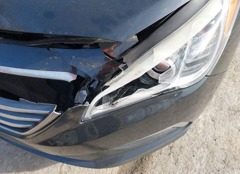 Photo 15 of 2015 Hyundai Sonata SE (VIN 5NPE24AF1FH178148)