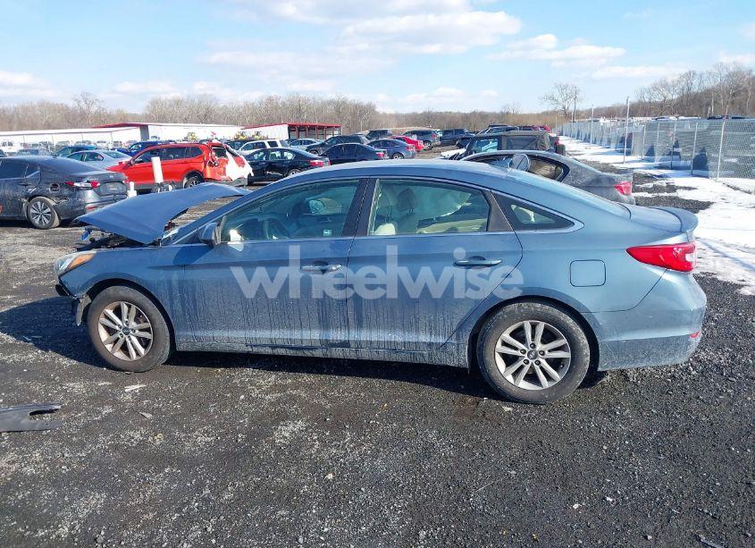 Photo 15 of 2015 Hyundai Sonata SE (VIN 5NPE24AF1FH186220)