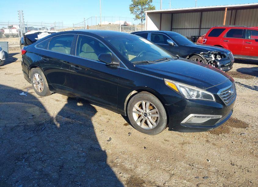 2015 Hyundai Sonata SE (VIN 5NPE24AF1FH213674) main photo
