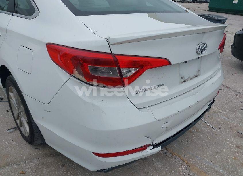 Photo 14 of 2015 Hyundai Sonata SE (VIN 5NPE24AF1FH221189)