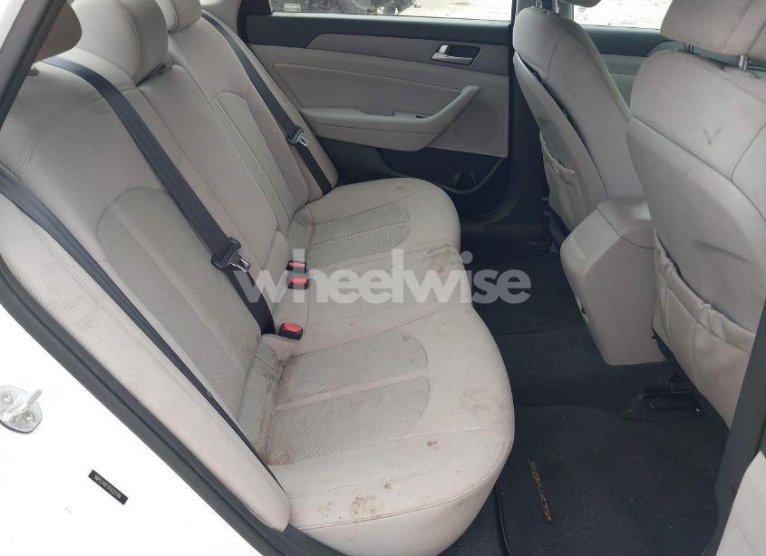 Photo 8 of 2015 Hyundai Sonata SE (VIN 5NPE24AF1FH221189)