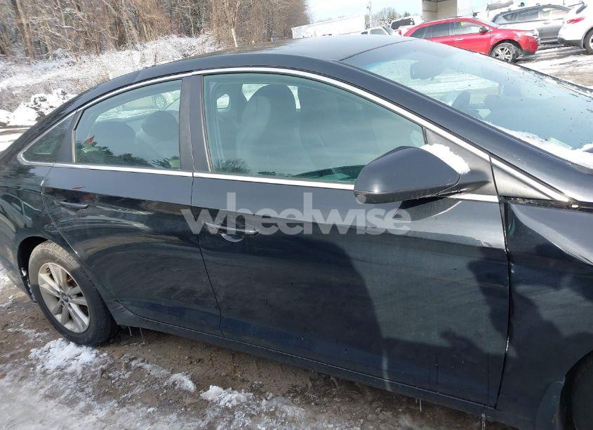 Photo 13 of 2015 Hyundai Sonata SE (VIN 5NPE24AF1FH236355)