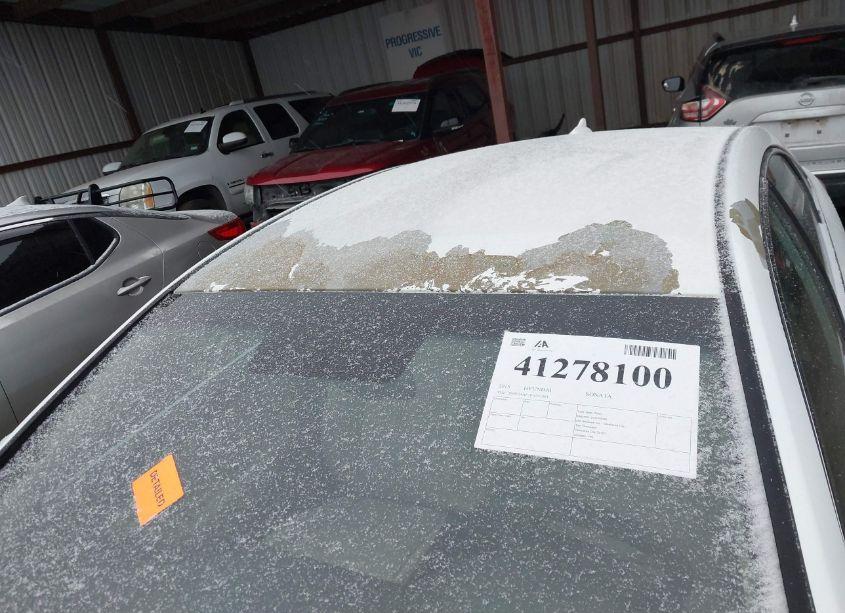 Photo 6 of 2015 Hyundai Sonata SE (VIN 5NPE24AF1FH241961)