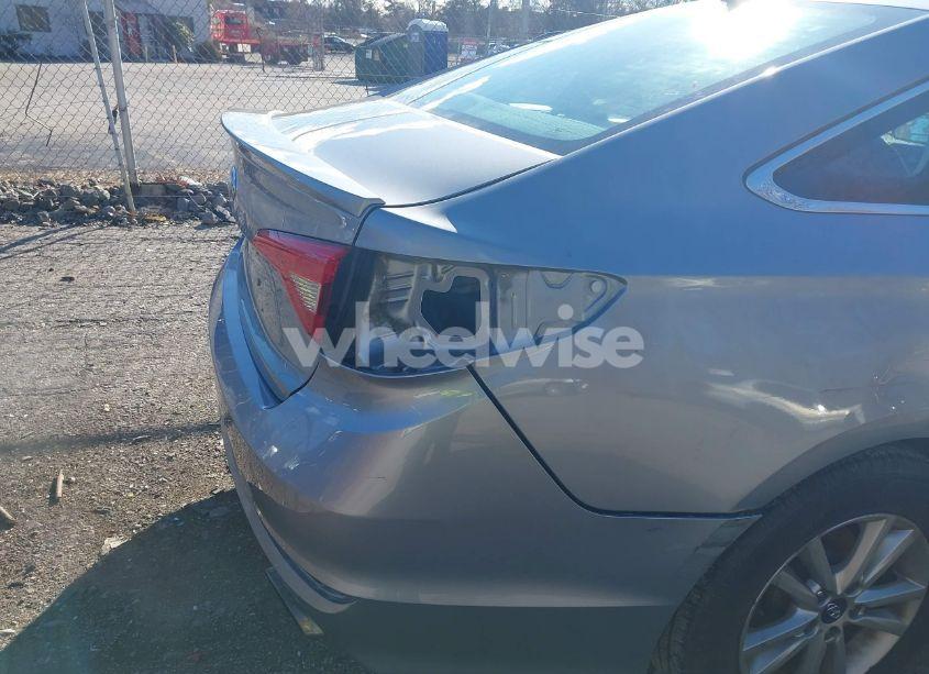 Photo 17 of 2016 Hyundai Sonata SE (VIN 5NPE24AF1GH273472)