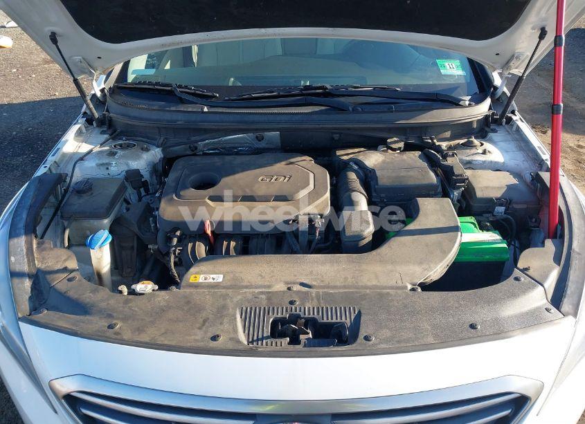 Photo 10 of 2016 Hyundai Sonata SE (VIN 5NPE24AF1GH275237)