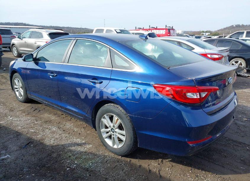 Photo 3 of 2016 Hyundai Sonata SE (VIN 5NPE24AF1GH275593)