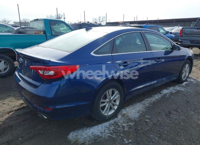 Photo 4 of 2016 Hyundai Sonata SE (VIN 5NPE24AF1GH275593)