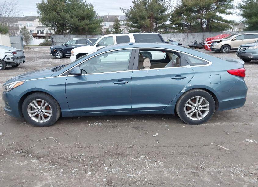 Photo 14 of 2016 Hyundai Sonata SE (VIN 5NPE24AF1GH279188)