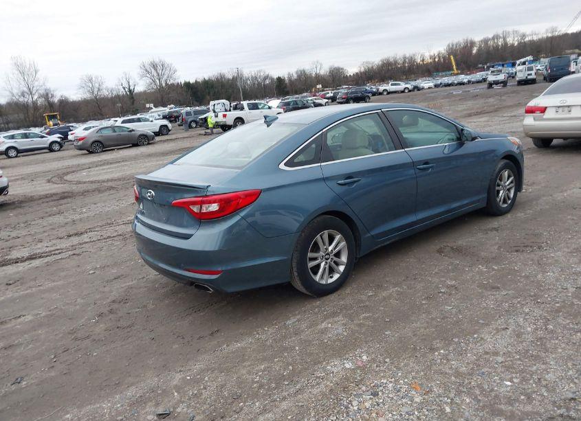 Photo 4 of 2016 Hyundai Sonata SE (VIN 5NPE24AF1GH279188)