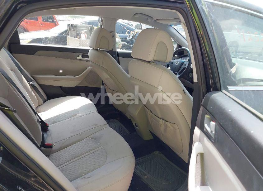 Photo 8 of 2016 Hyundai Sonata SE (VIN 5NPE24AF1GH284939)