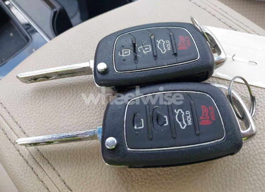 Photo 11 of 2016 Hyundai Sonata SE (VIN 5NPE24AF1GH285265)