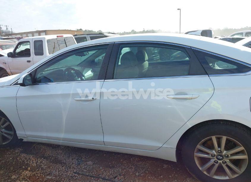 Photo 14 of 2016 Hyundai Sonata SE (VIN 5NPE24AF1GH319110)