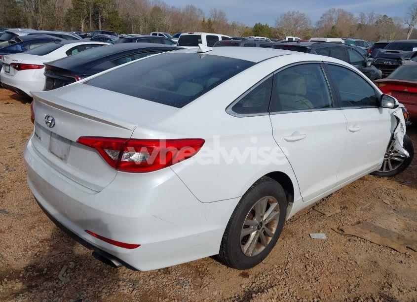 Photo 4 of 2016 Hyundai Sonata SE (VIN 5NPE24AF1GH319110)