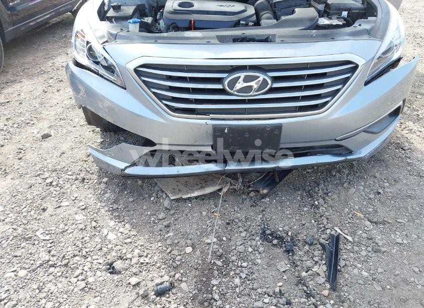 Photo 6 of 2016 Hyundai Sonata SE (VIN 5NPE24AF1GH335520)