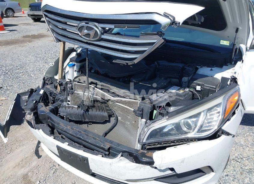 Photo 6 of 2016 Hyundai Sonata SE (VIN 5NPE24AF1GH337963)