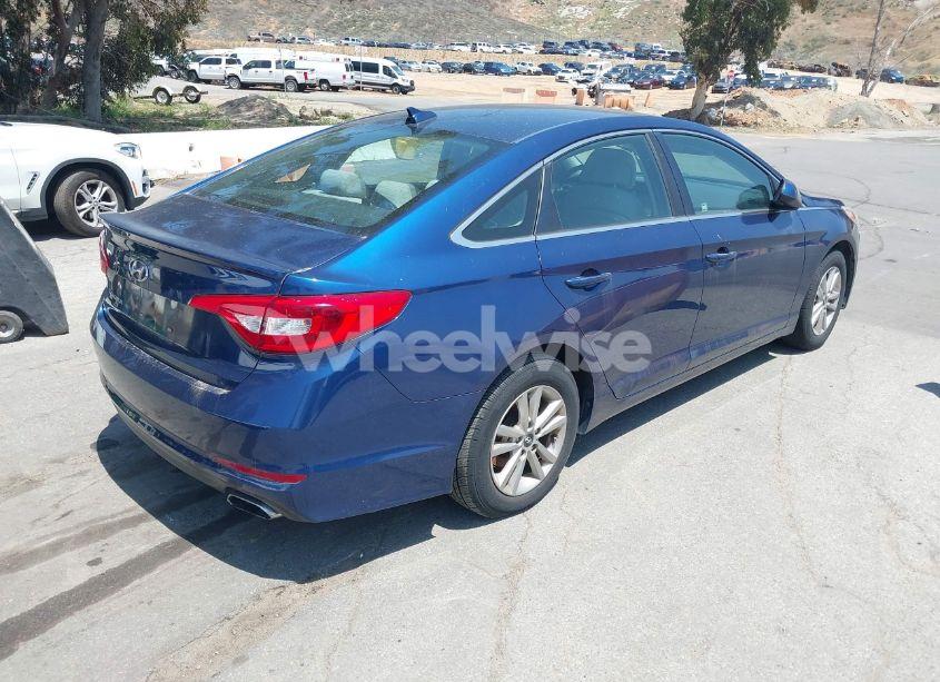 Photo 4 of 2016 Hyundai Sonata SE (VIN 5NPE24AF1GH343939)
