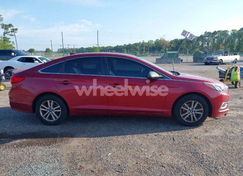 Photo 13 of 2016 Hyundai Sonata SE (VIN 5NPE24AF1GH349434)