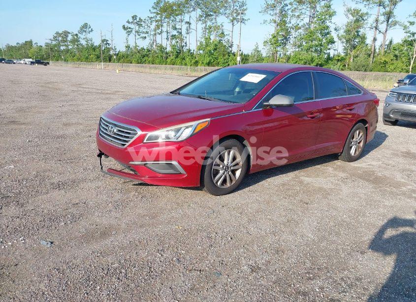 Photo 2 of 2016 Hyundai Sonata SE (VIN 5NPE24AF1GH349434)
