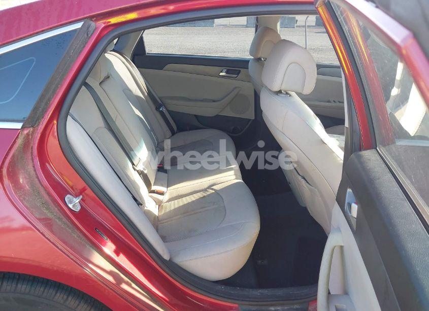 Photo 8 of 2016 Hyundai Sonata SE (VIN 5NPE24AF1GH349434)