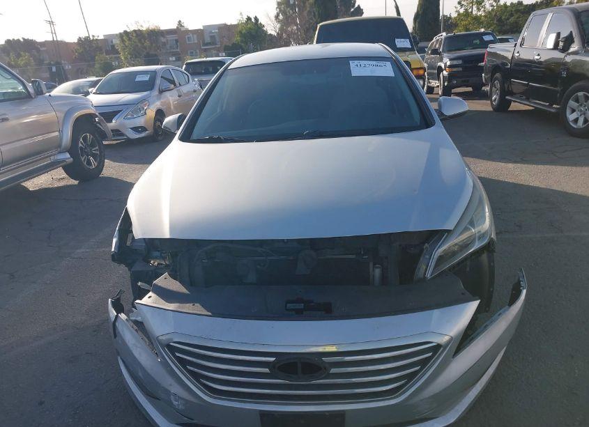 Photo 13 of 2016 Hyundai Sonata SE (VIN 5NPE24AF1GH375242)