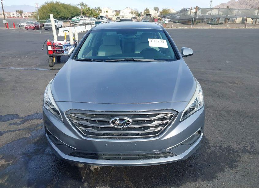 Photo 12 of 2016 Hyundai Sonata SE (VIN 5NPE24AF1GH405467)
