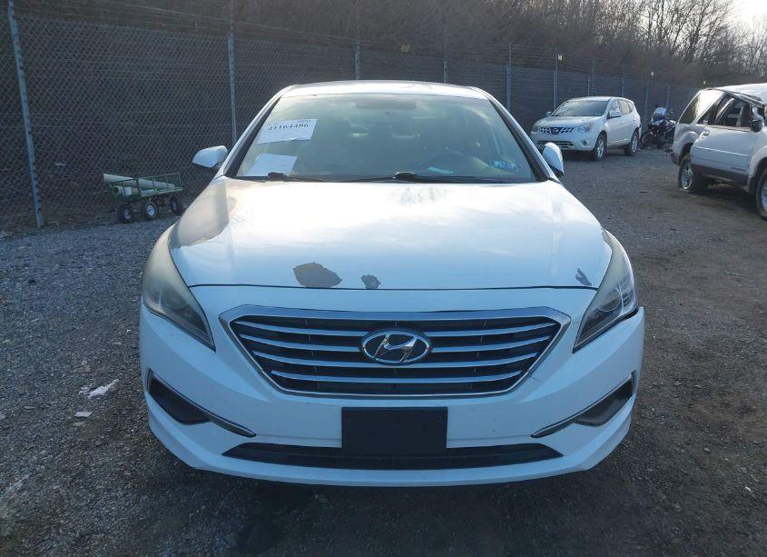 Photo 11 of 2016 Hyundai Sonata SE (VIN 5NPE24AF1GH434130)