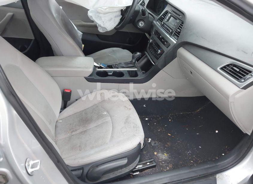 Photo 5 of 2017 Hyundai Sonata (VIN 5NPE24AF1HH441841)