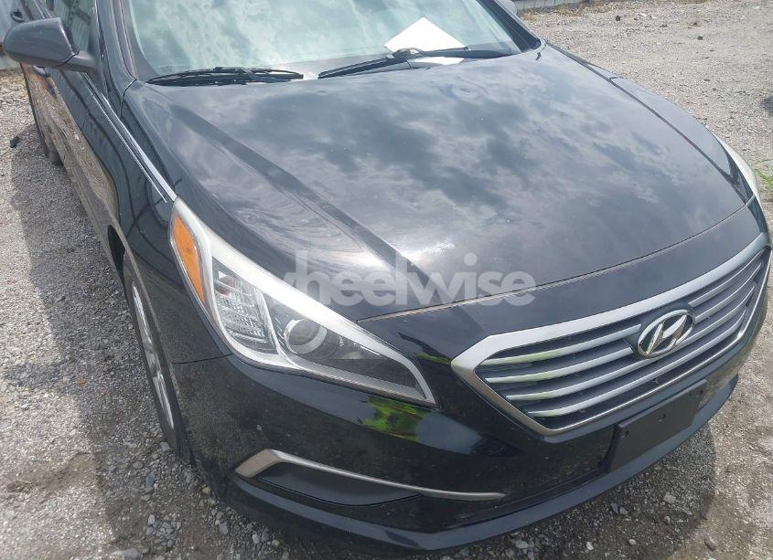 Photo 6 of 2017 Hyundai Sonata SE (VIN 5NPE24AF1HH466268)