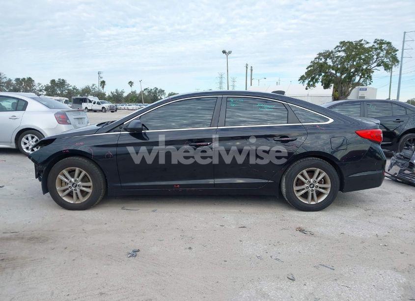 Photo 15 of 2017 Hyundai Sonata SE (VIN 5NPE24AF1HH467159)