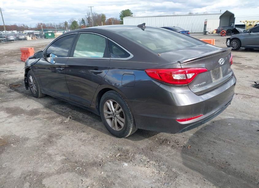Photo 3 of 2017 Hyundai Sonata SE (VIN 5NPE24AF1HH512634)