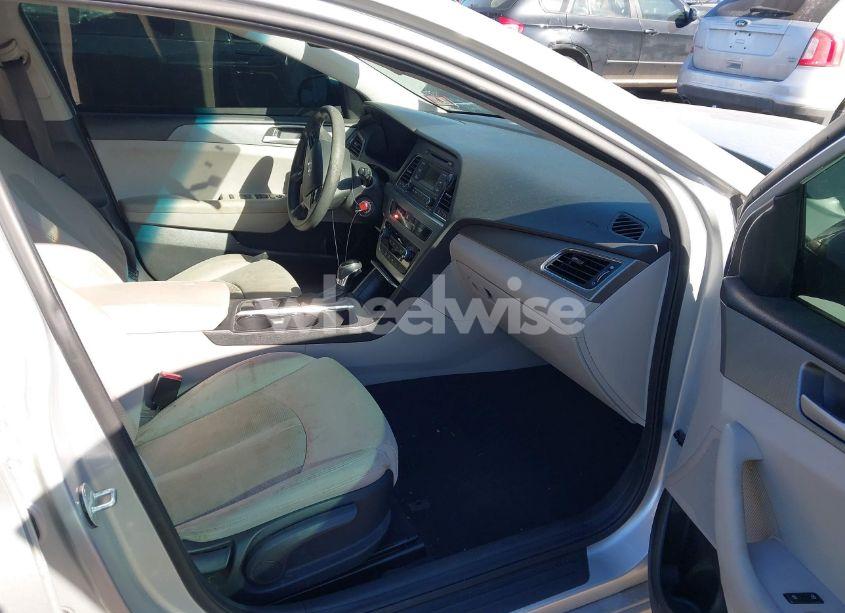 Photo 5 of 2017 Hyundai Sonata (VIN 5NPE24AF1HH516232)