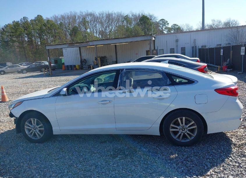 Photo 15 of 2017 Hyundai Sonata SE (VIN 5NPE24AF1HH518515)