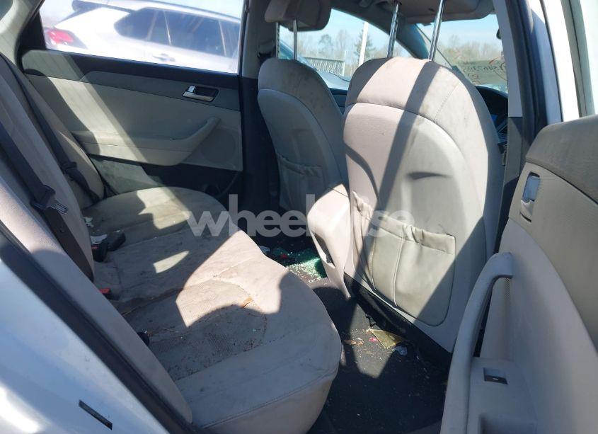 Photo 8 of 2017 Hyundai Sonata SE (VIN 5NPE24AF1HH518515)