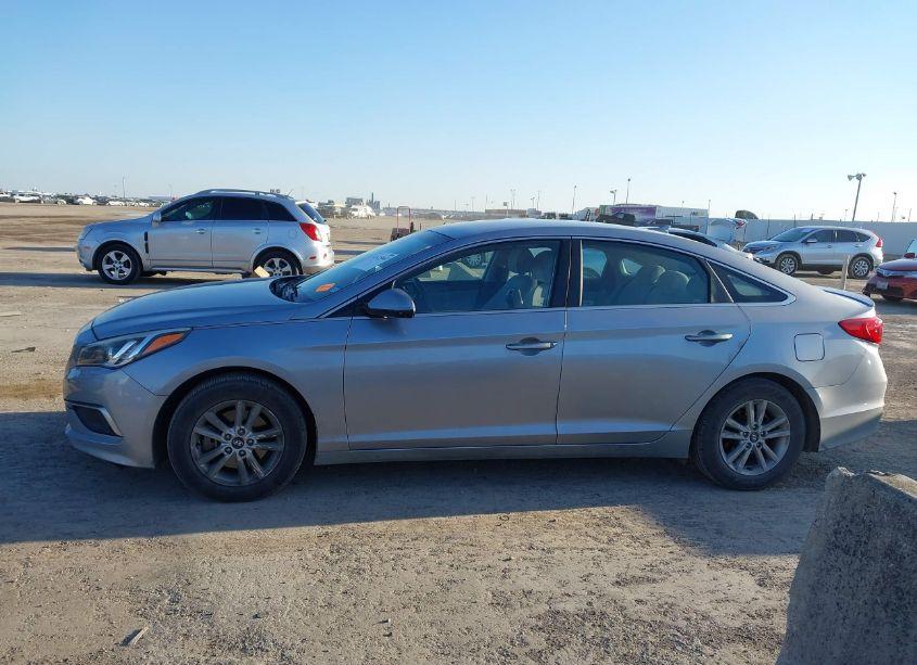 Photo 14 of 2017 Hyundai Sonata N/A (VIN 5NPE24AF1HH522435)