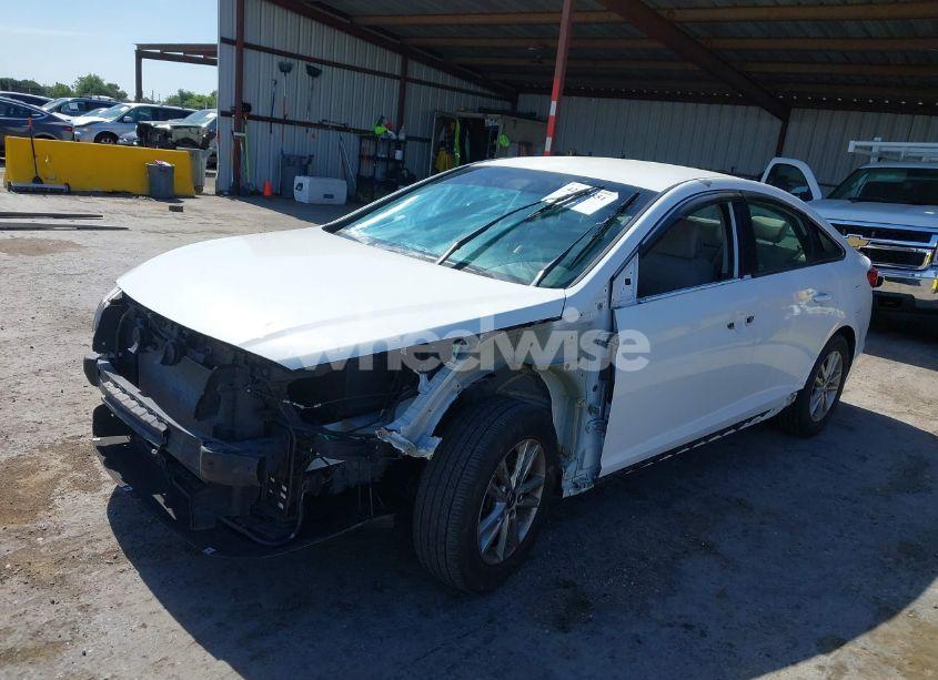 Photo 2 of 2017 Hyundai Sonata (VIN 5NPE24AF1HH540143)