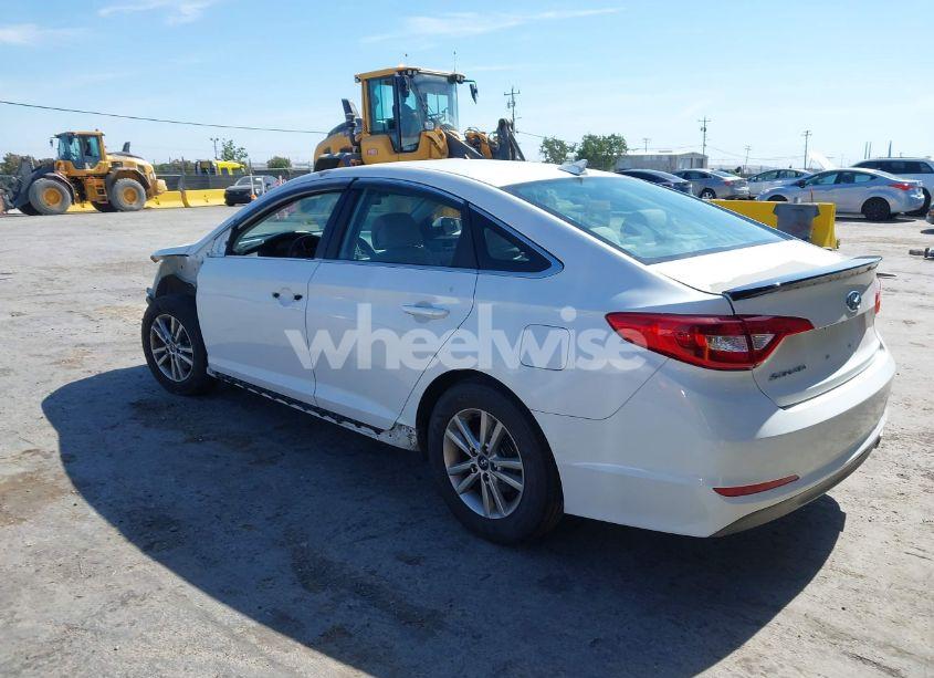 Photo 3 of 2017 Hyundai Sonata (VIN 5NPE24AF1HH540143)