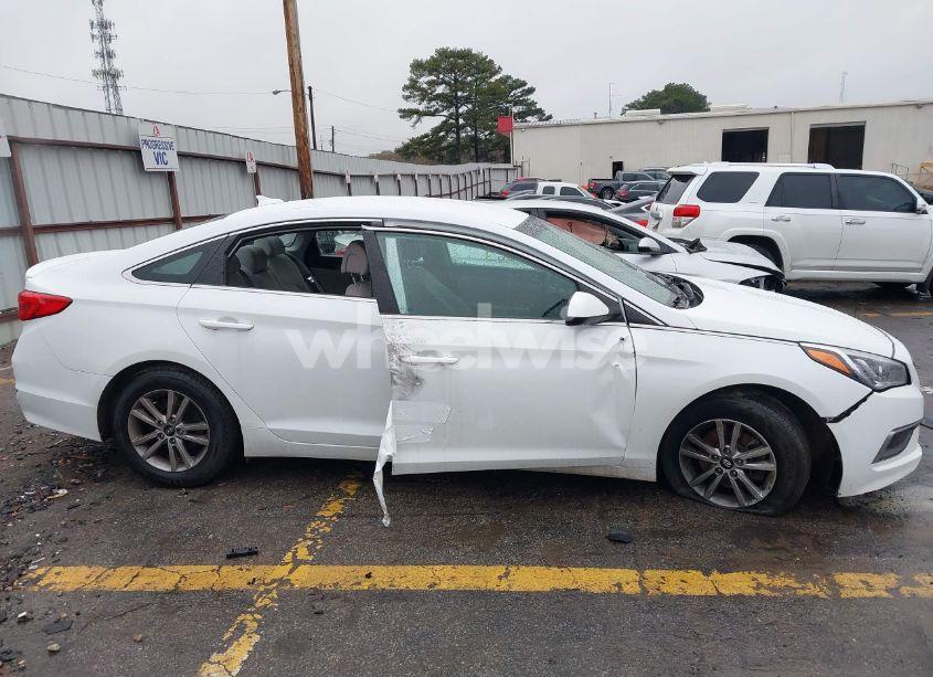 Photo 12 of 2017 Hyundai Sonata SE (VIN 5NPE24AF1HH551417)