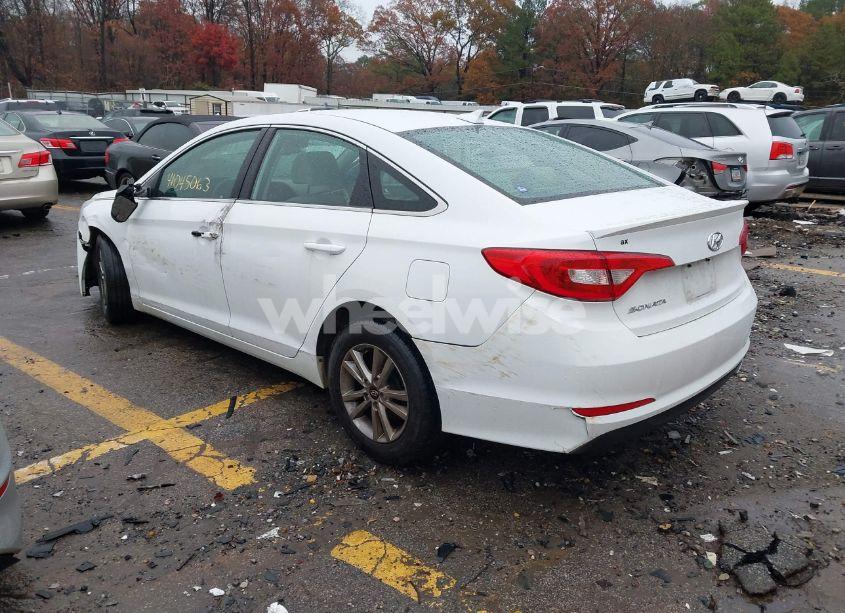 Photo 3 of 2017 Hyundai Sonata SE (VIN 5NPE24AF1HH551417)