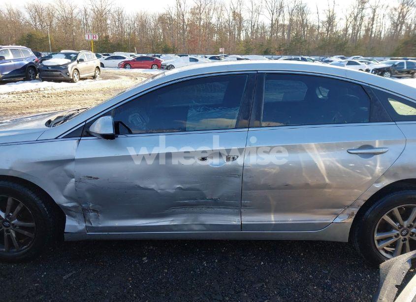 Photo 13 of 2017 Hyundai Sonata (VIN 5NPE24AF1HH566046)