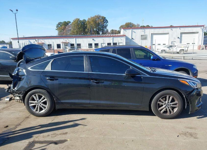 Photo 14 of 2017 Hyundai Sonata SE (VIN 5NPE24AF1HH592470)