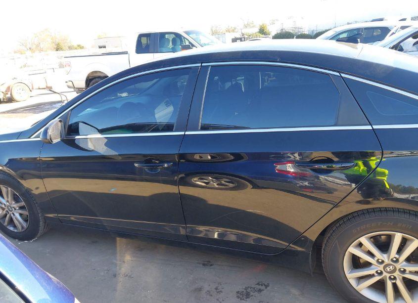 Photo 15 of 2017 Hyundai Sonata SE (VIN 5NPE24AF1HH592470)