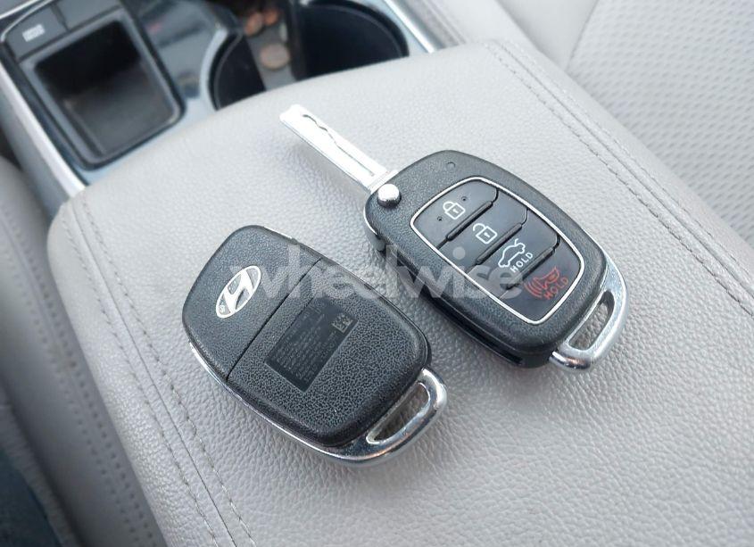 Photo 11 of 2018 Hyundai Sonata SE (VIN 5NPE24AF1JH662376)