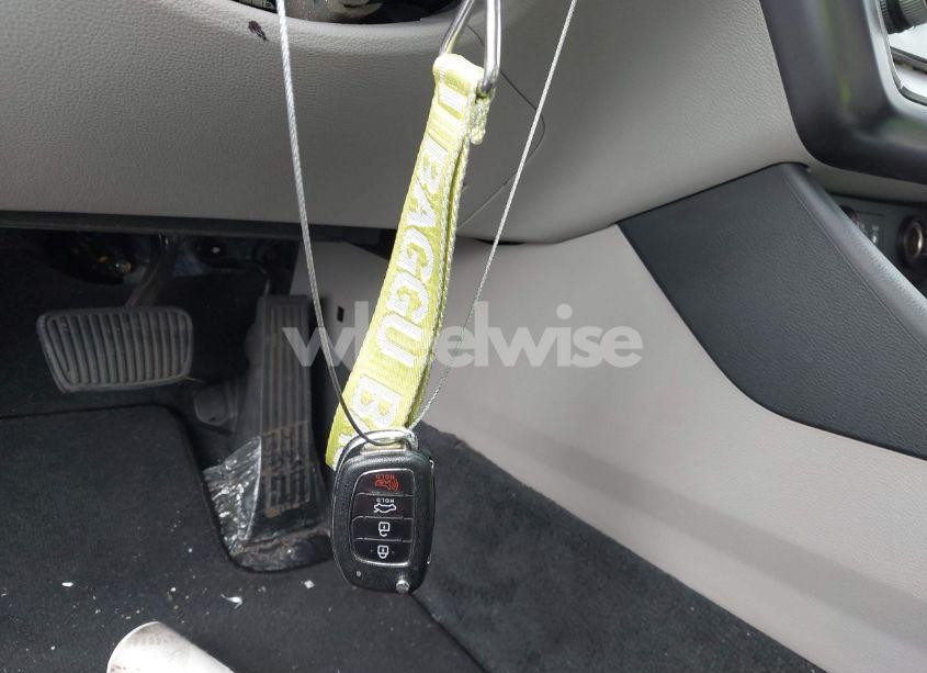 Photo 11 of 2018 Hyundai Sonata SE (VIN 5NPE24AF1JH676441)