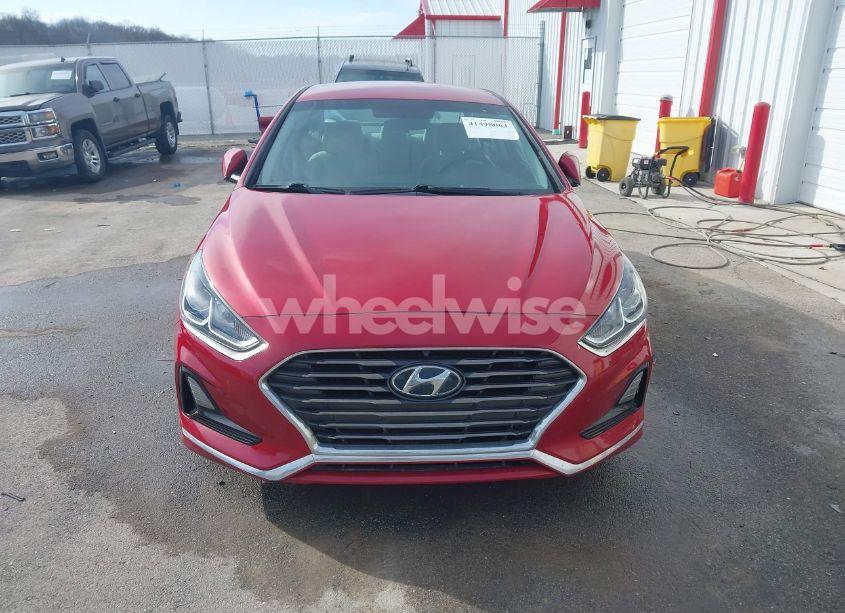 Photo 12 of 2018 Hyundai Sonata SE (VIN 5NPE24AF1JH688430)