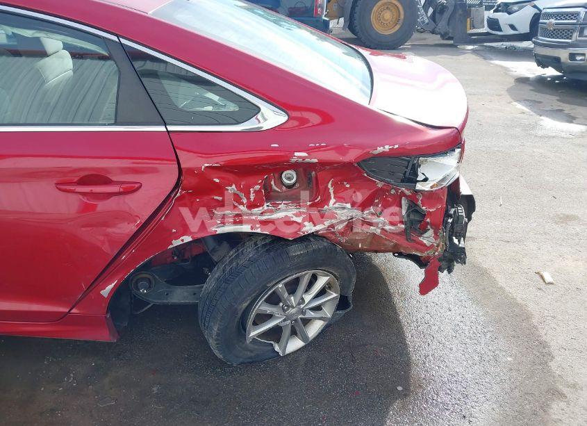 Photo 6 of 2018 Hyundai Sonata SE (VIN 5NPE24AF1JH688430)