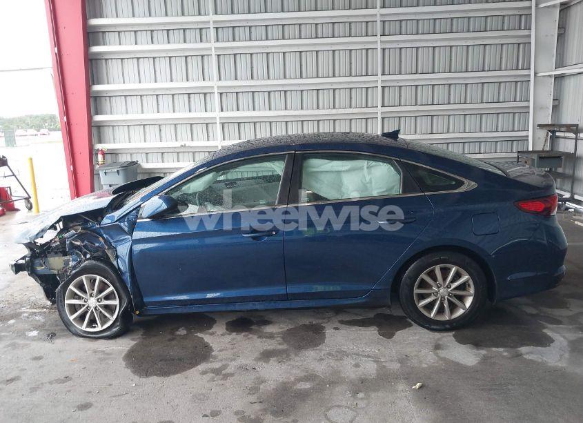 Photo 15 of 2018 Hyundai Sonata SE (VIN 5NPE24AF1JH693255)